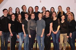 Colored Glasses Koordinator*innen